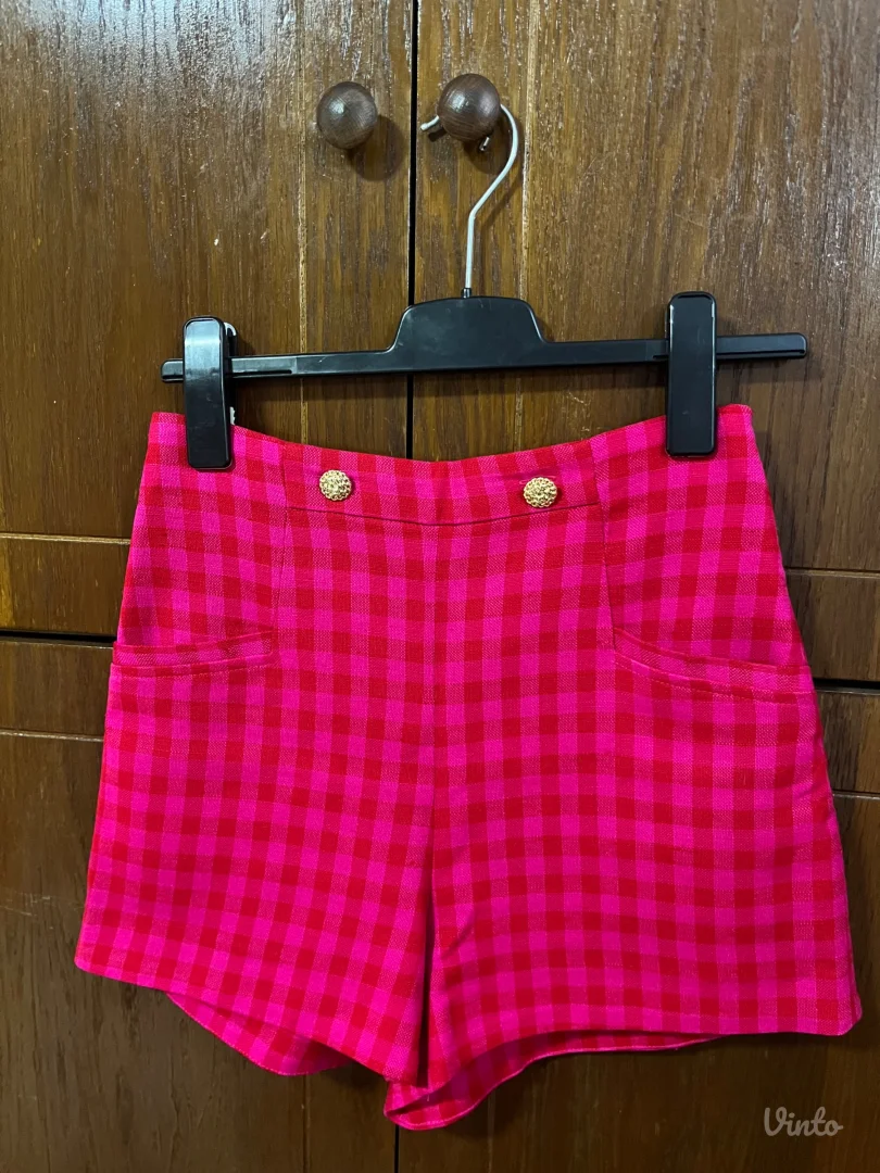 Zenski elegantni sorts