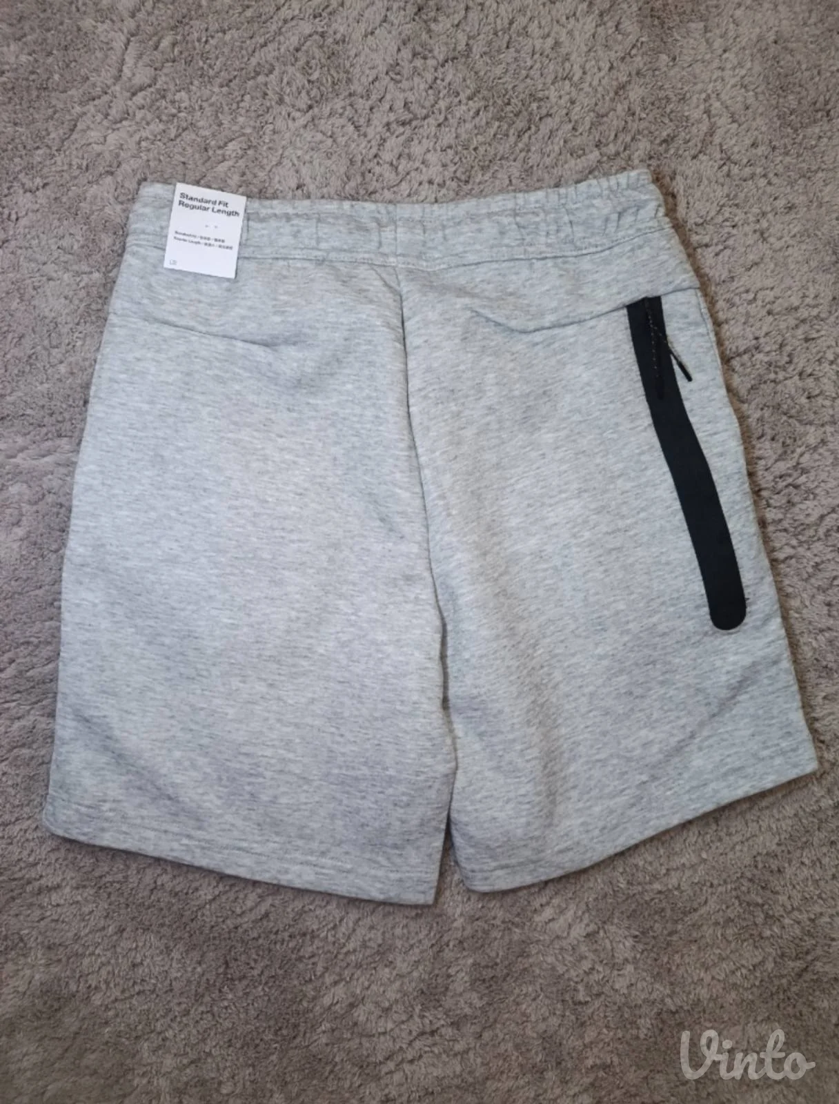 Nike Tech Fleece šorc original sivi M nov