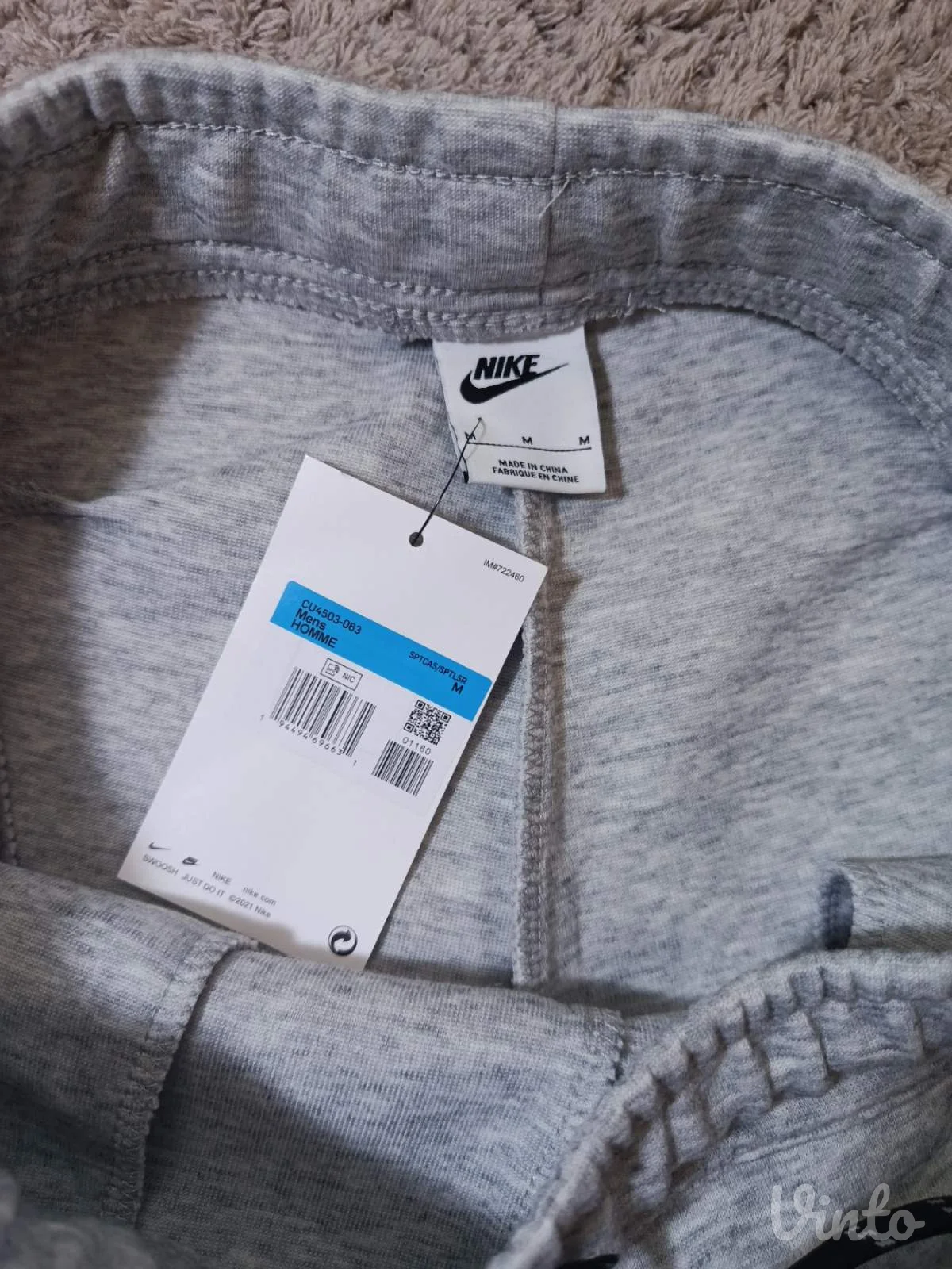 Nike Tech Fleece šorc original sivi M nov