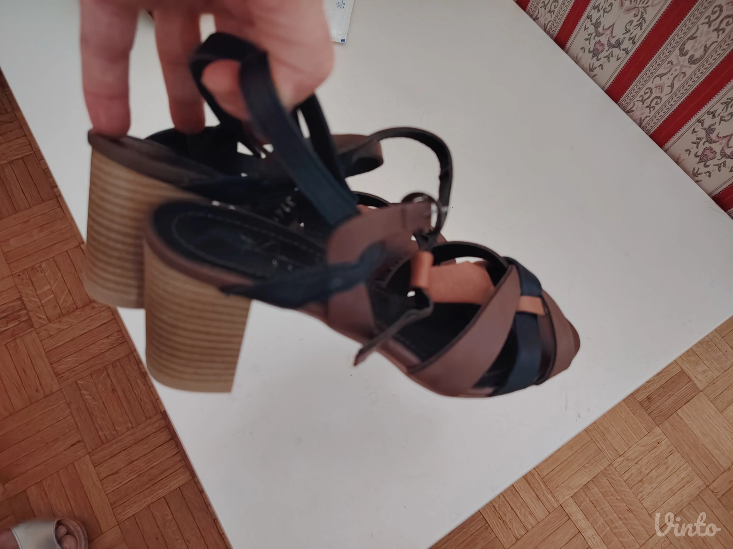 sandale 37 nove koza