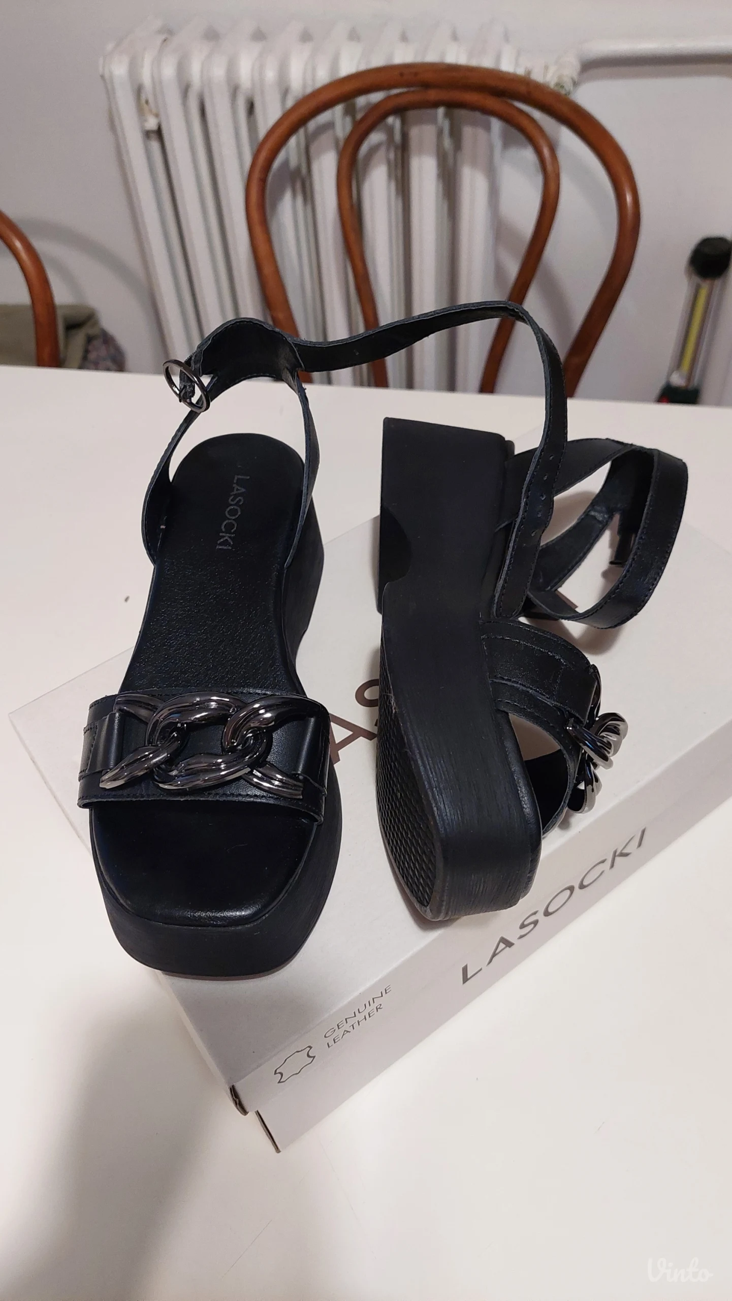 sandale koza 36 Lasocki novo platforma