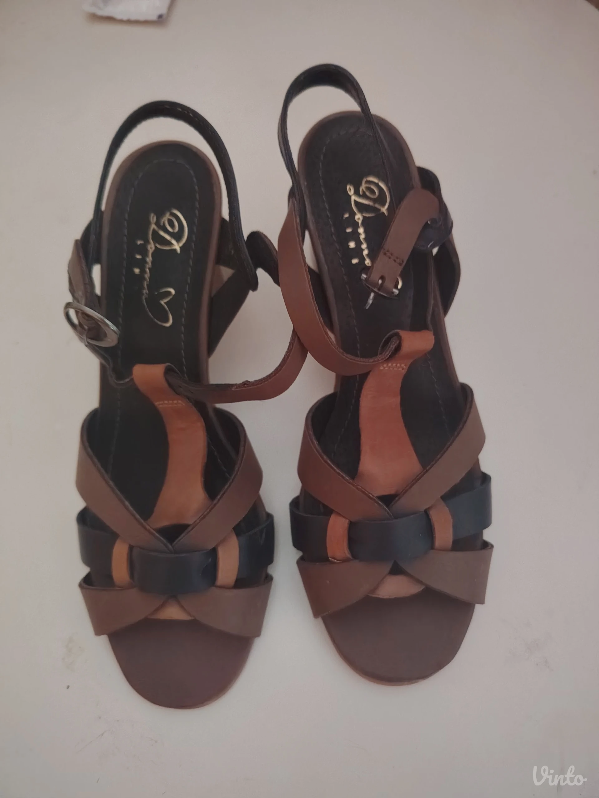 sandale 37 nove koza