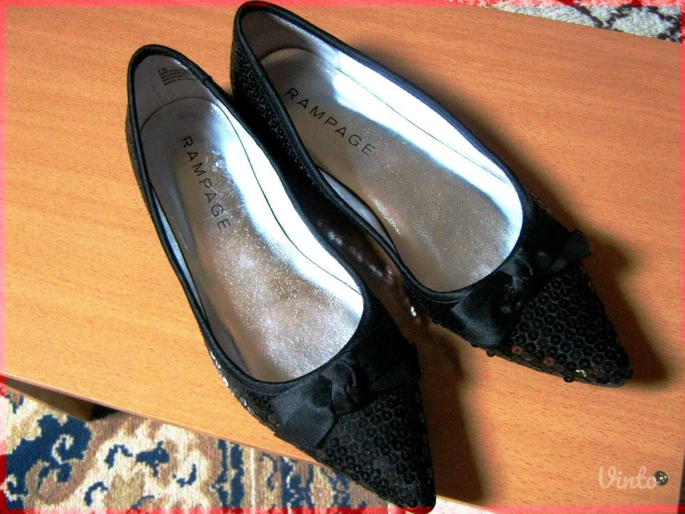 papuce 38 FIORANGELO nove sandale Bueno