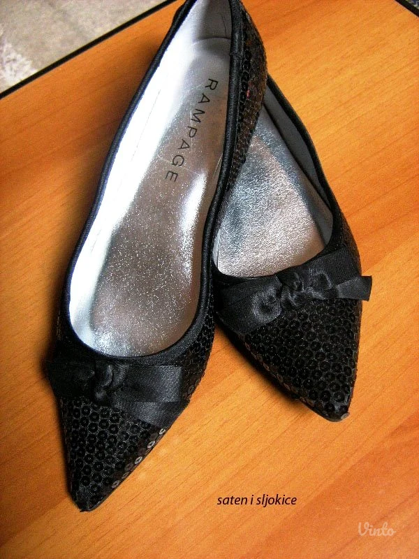 papuce 38 FIORANGELO nove sandale Bueno