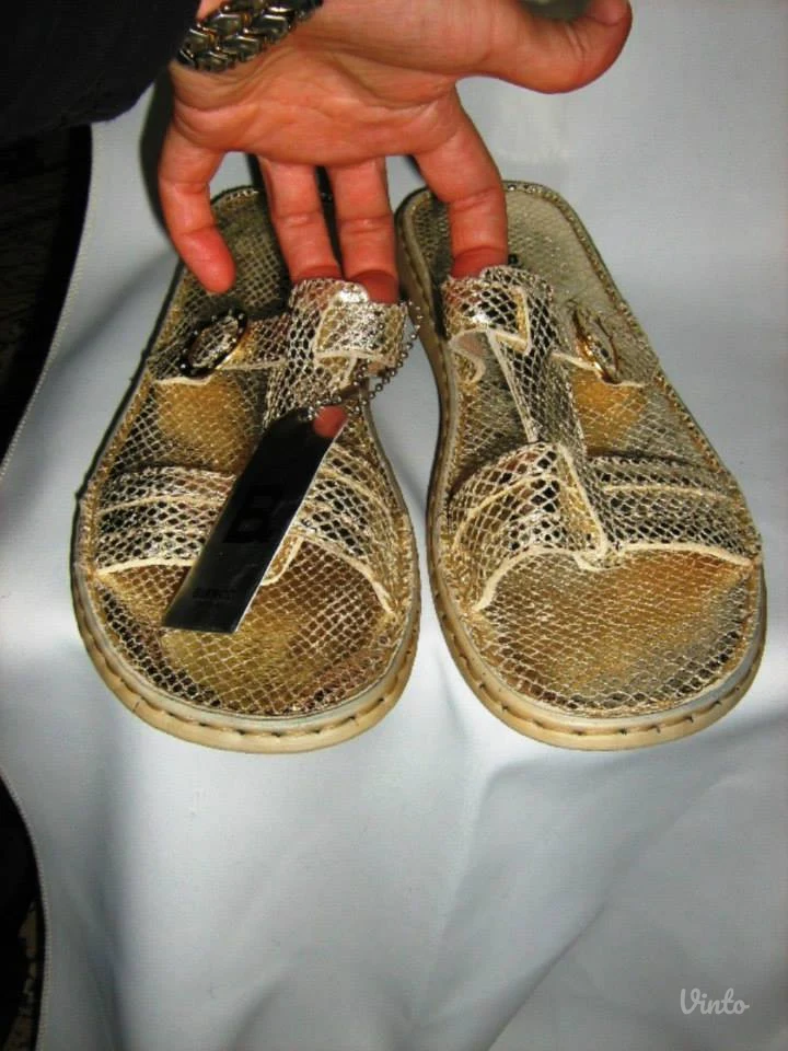 papuce 40 koza nove sandale