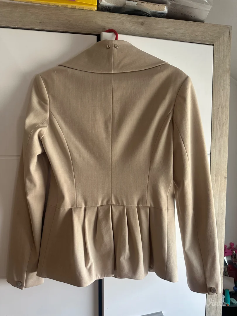 Elisabetta Franchi sako