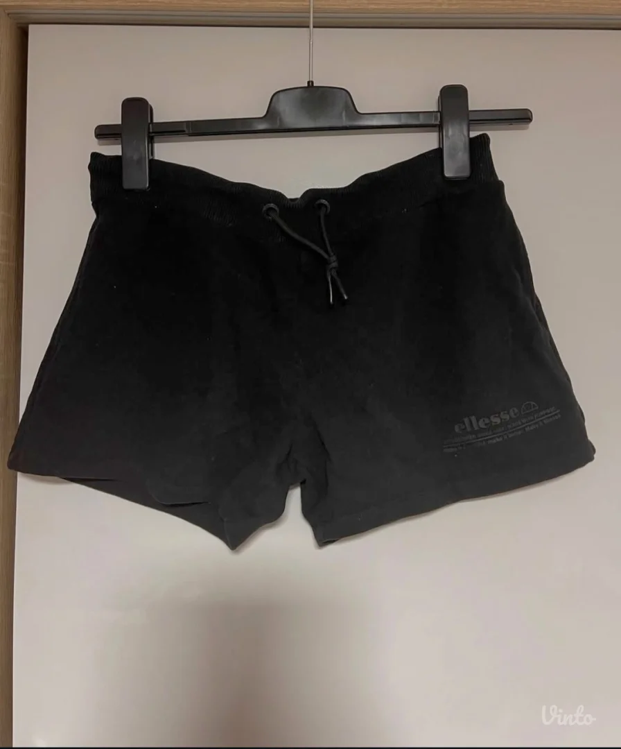 Ellesse crni šorts