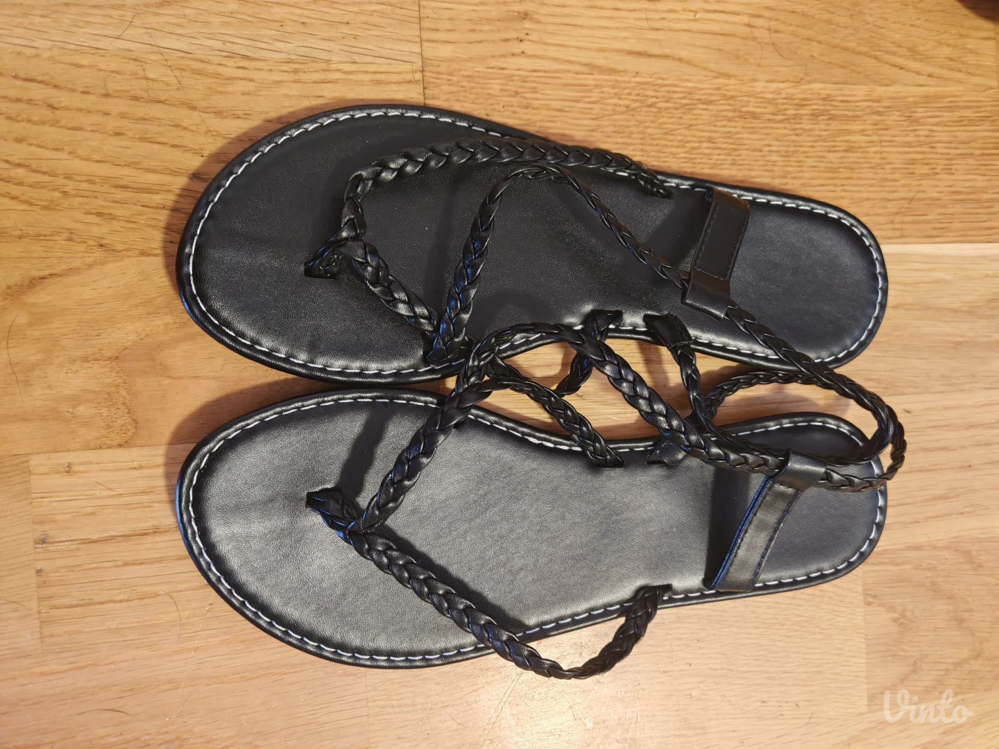 Crne ravne sandale 40