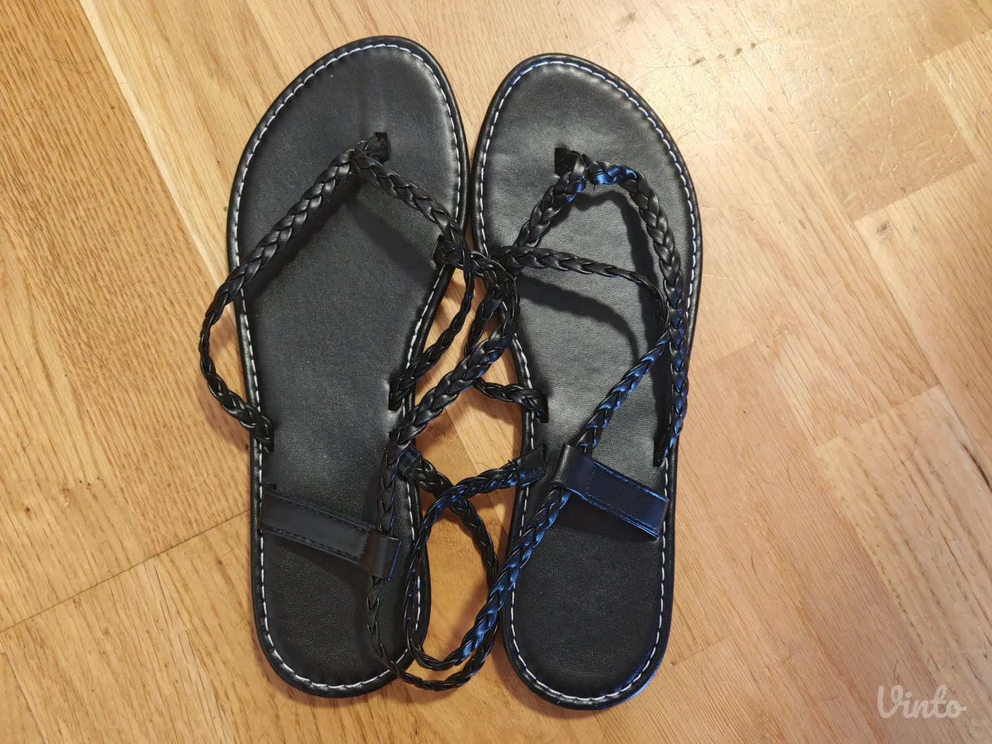 Crne ravne sandale 40