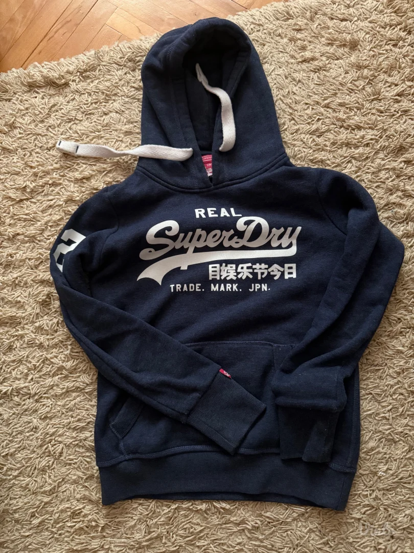 Superdry duks