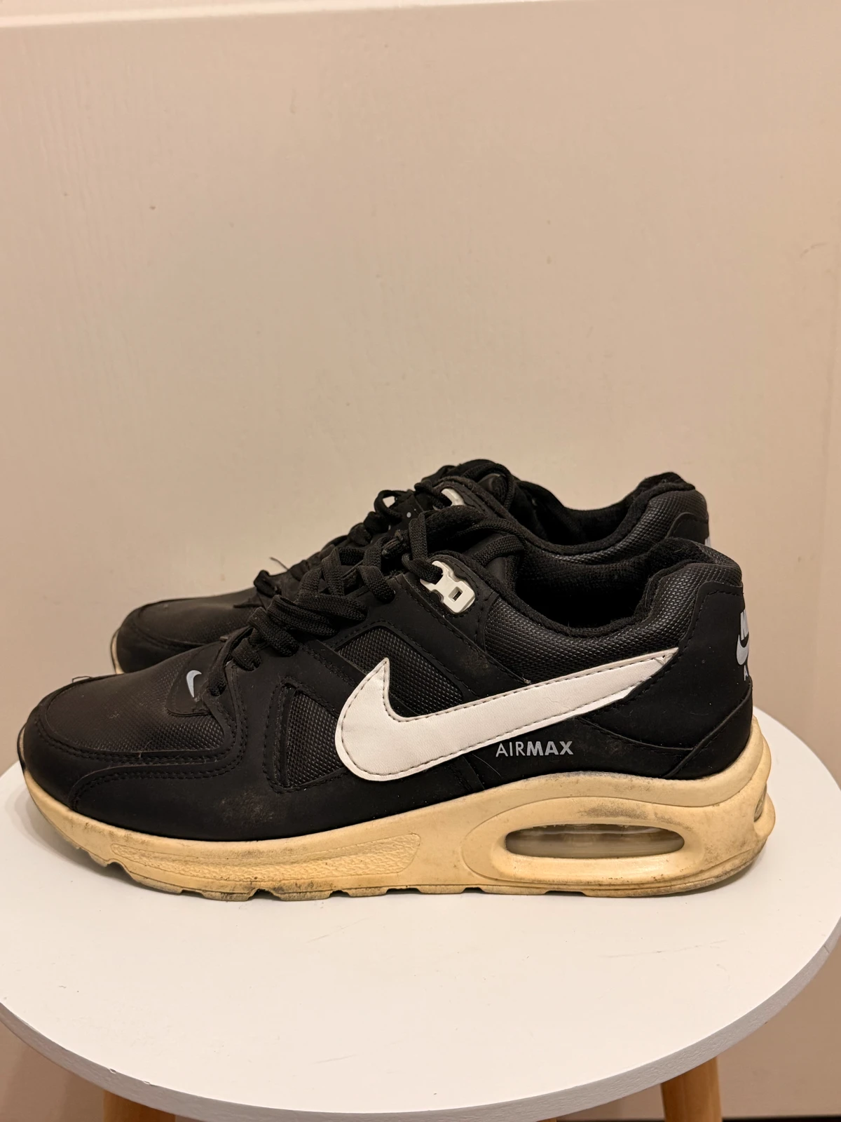 Nike Air Max Command (crno bele)