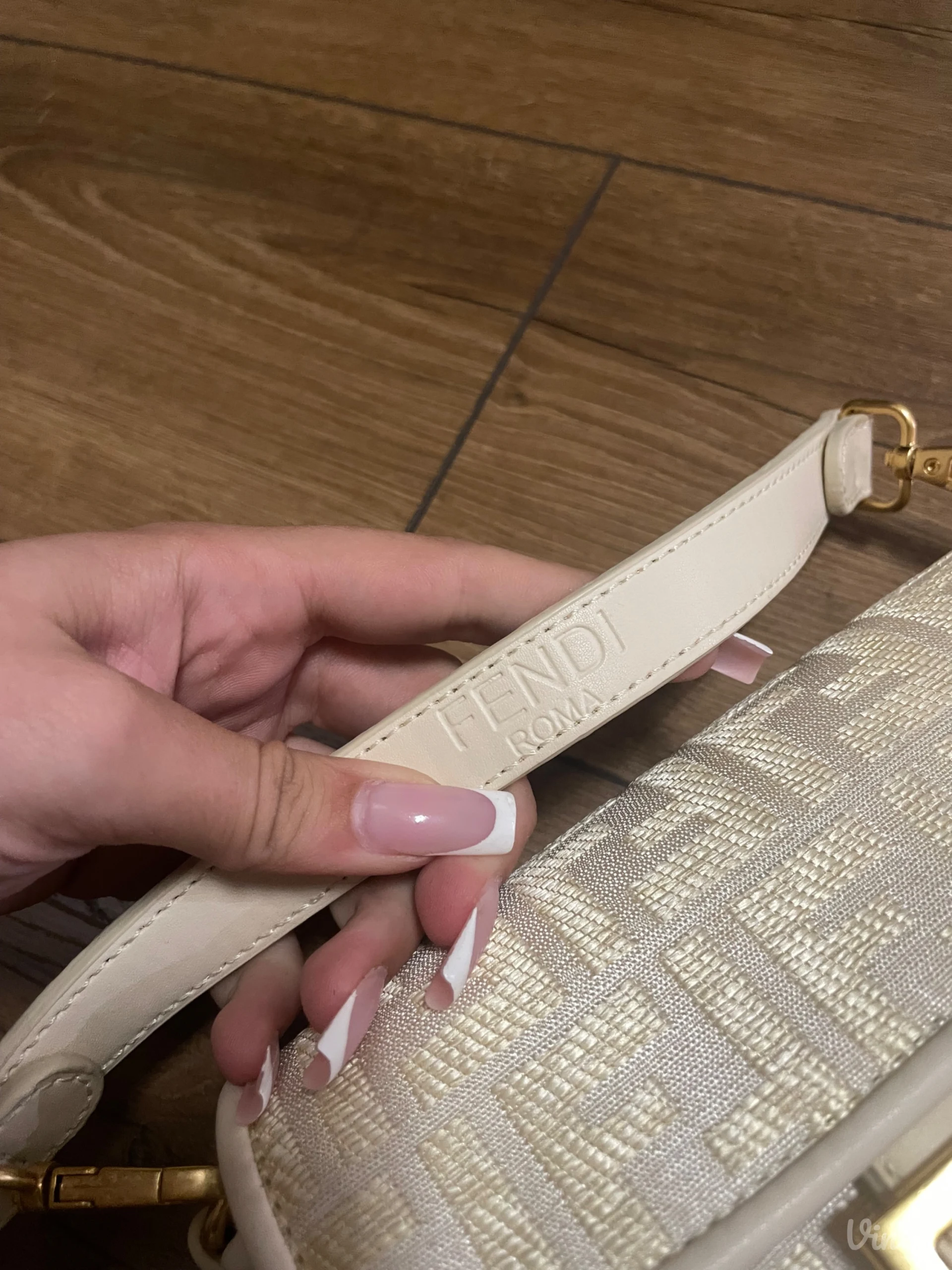 Fendi torbica nova