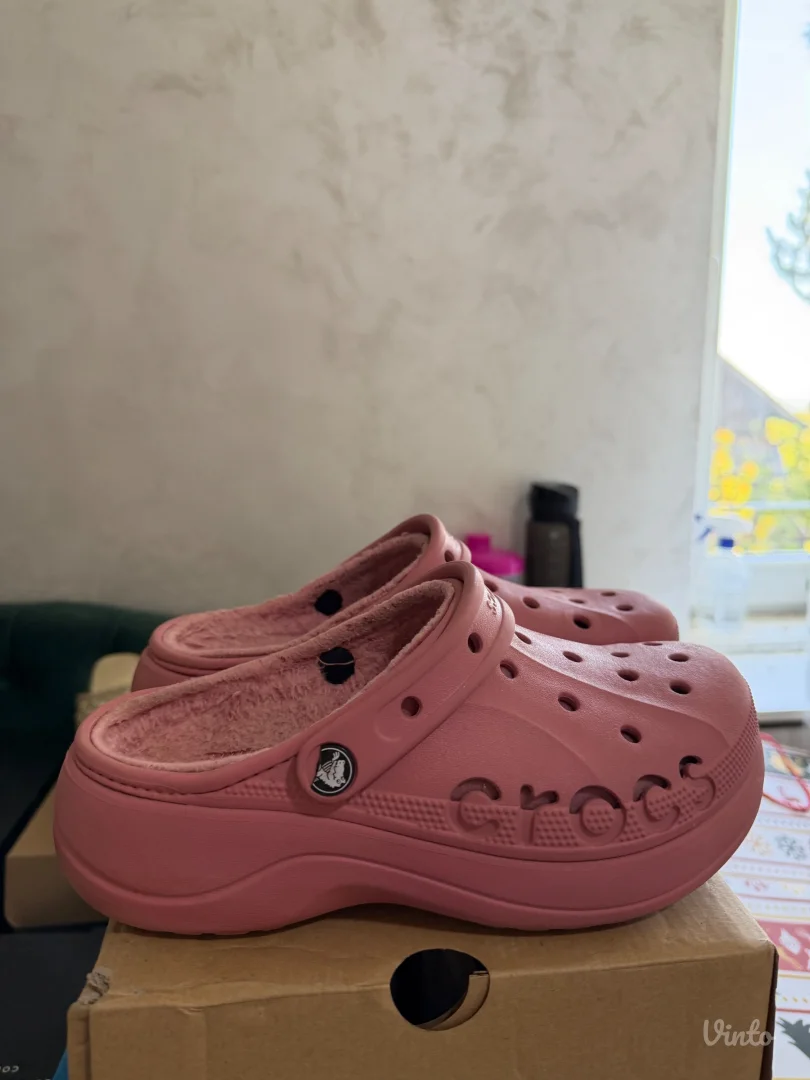 Crocs