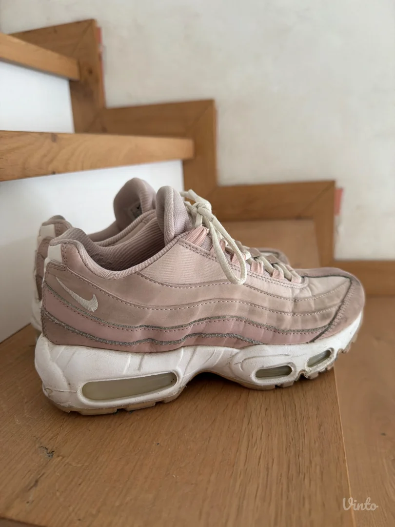 Nike 95