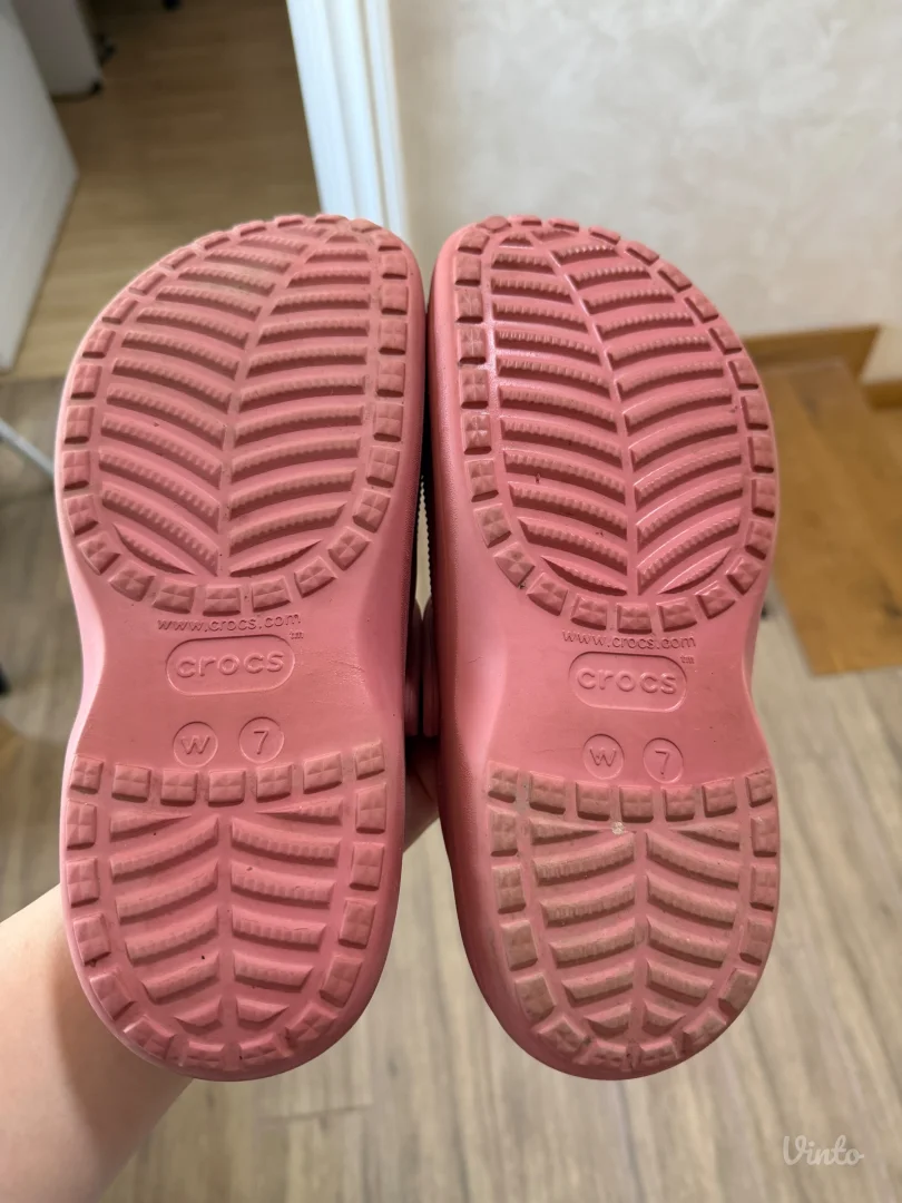Crocs