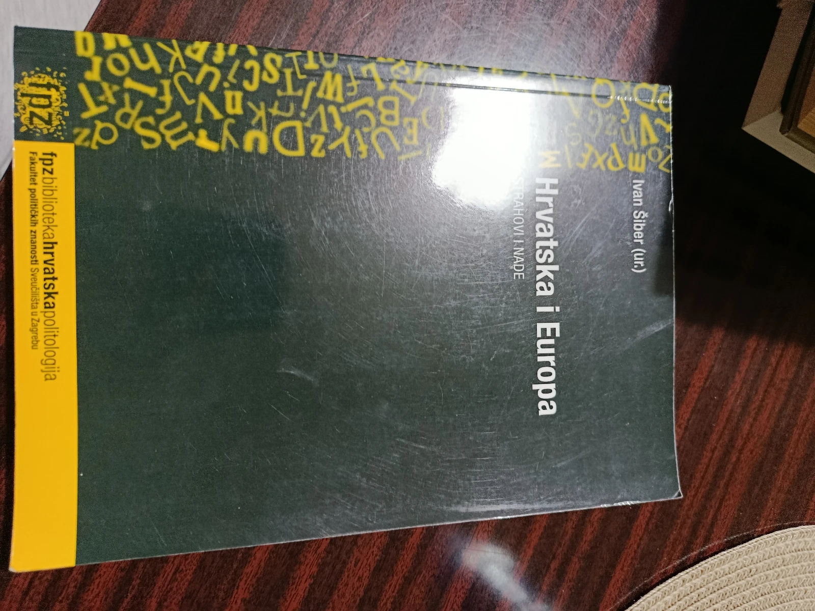Komplet knjiga
