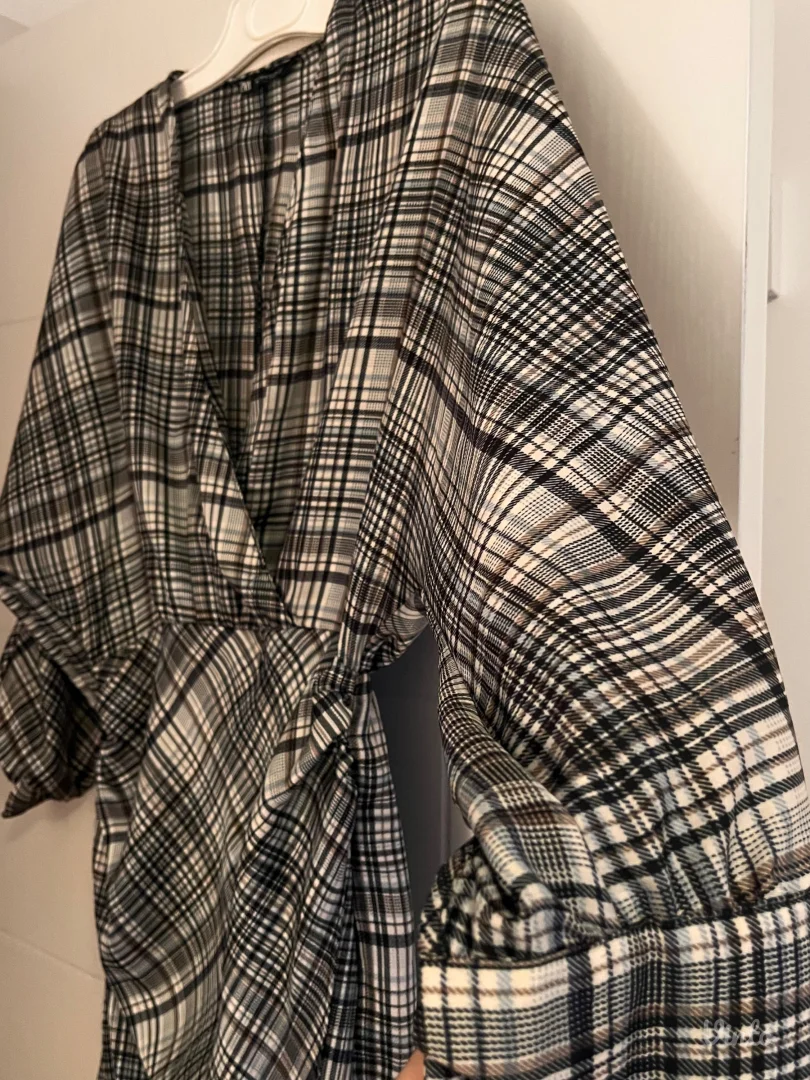 Zara - karirana ženska haljinica