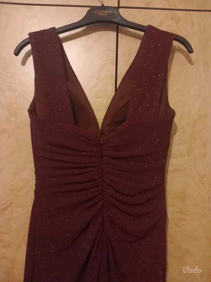 Elegantna bordo svečana haljina – idealna za svadbe i mature | 38