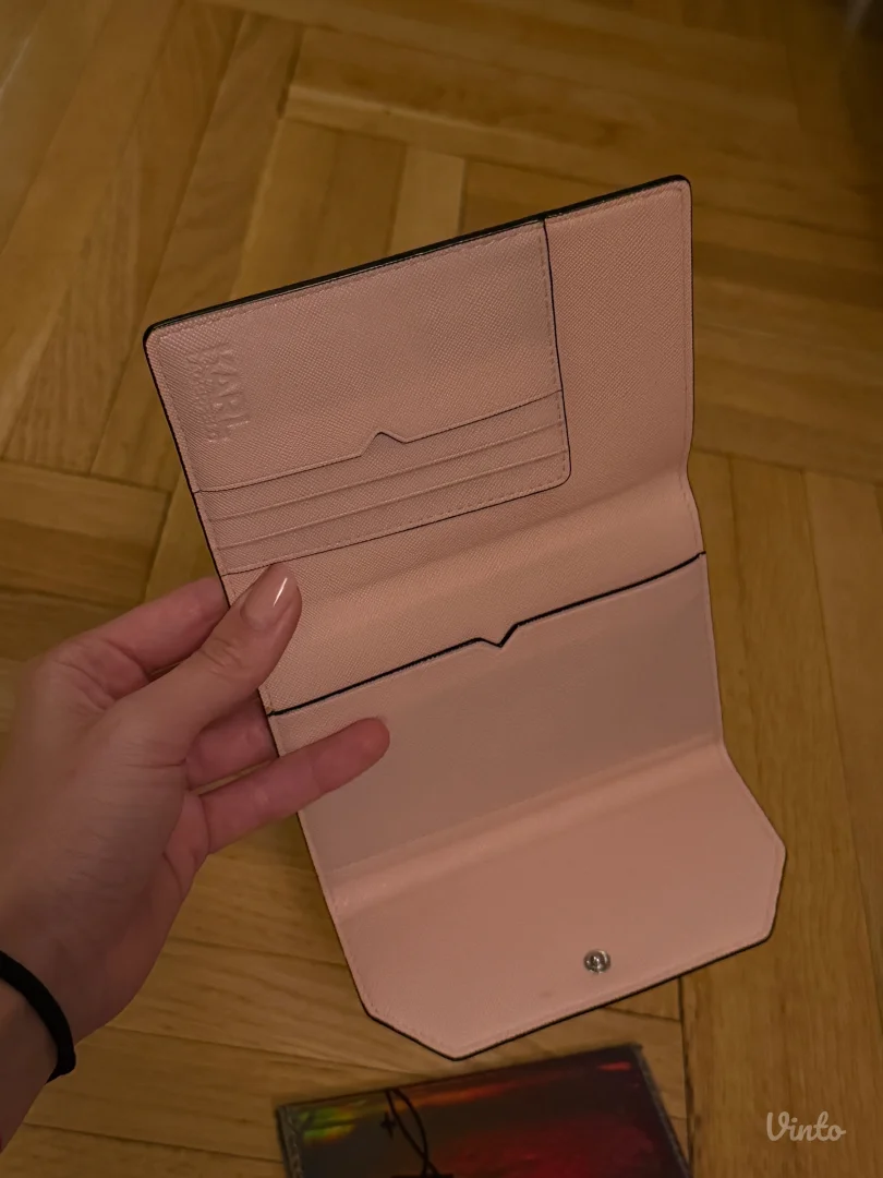 Karl Lagerfeld futrola za pasos