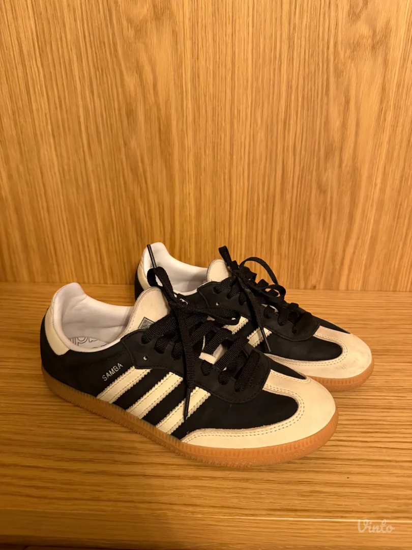 Adidas Samba