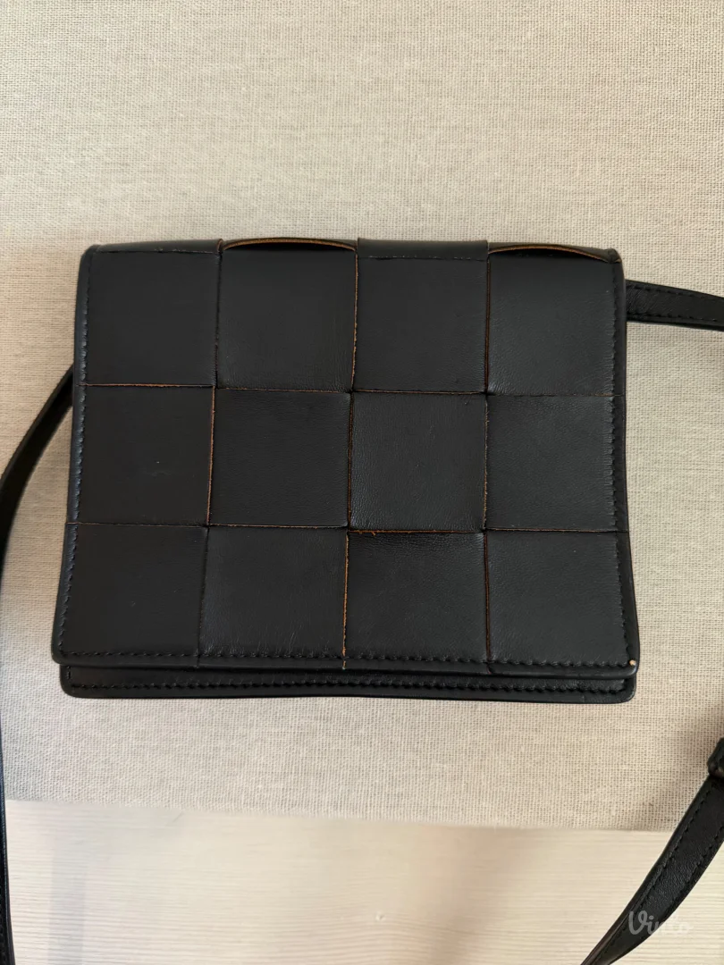 Bottega Veneta torbica