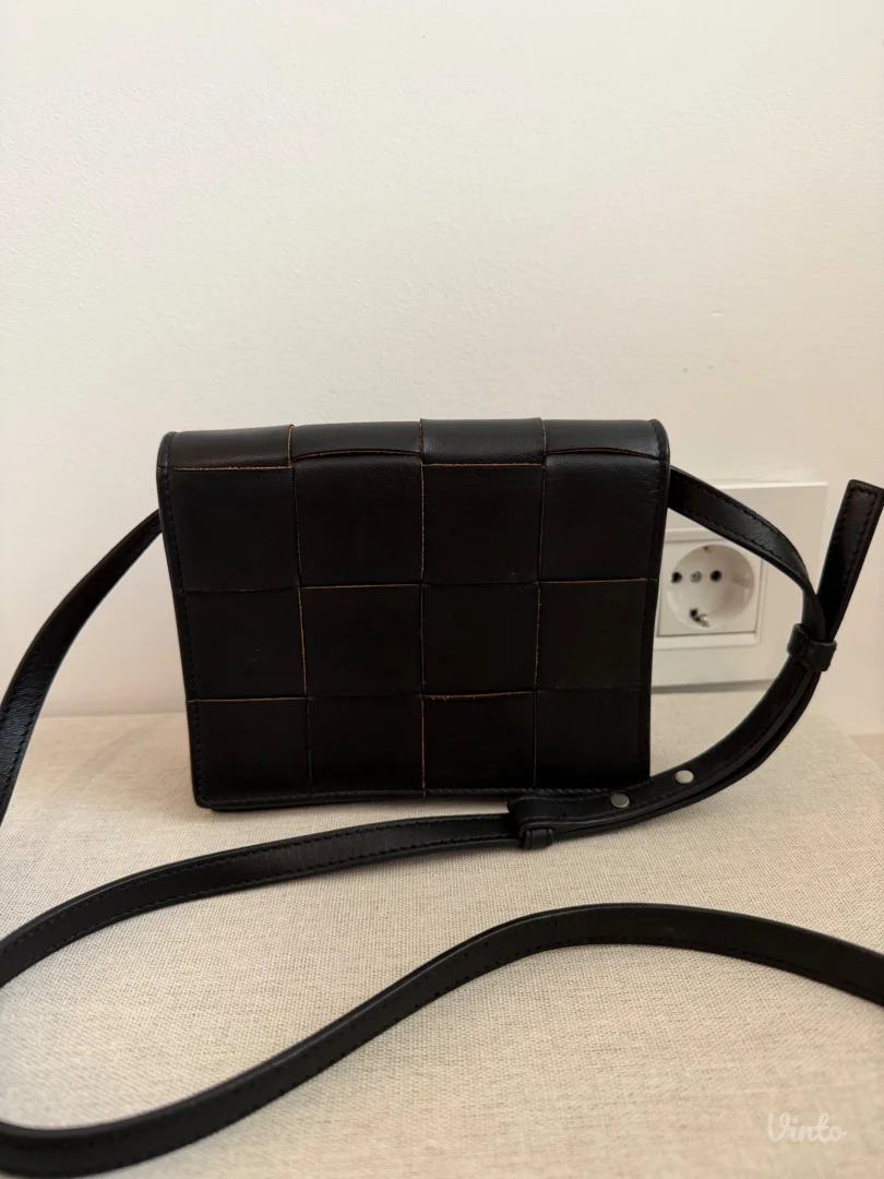 Bottega Veneta torbica