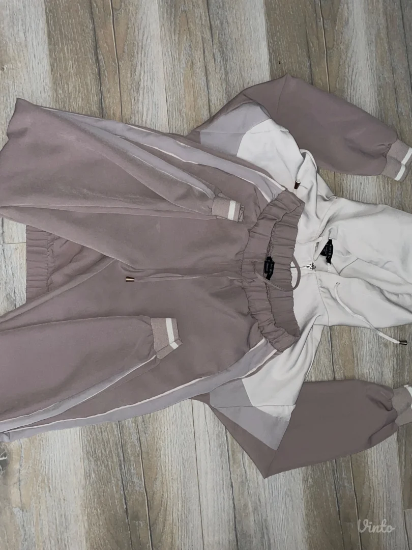 New Yorker komplet – dukserica i donji deo