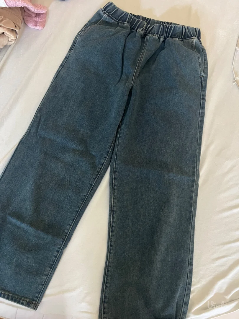 Plave ženske farmerke