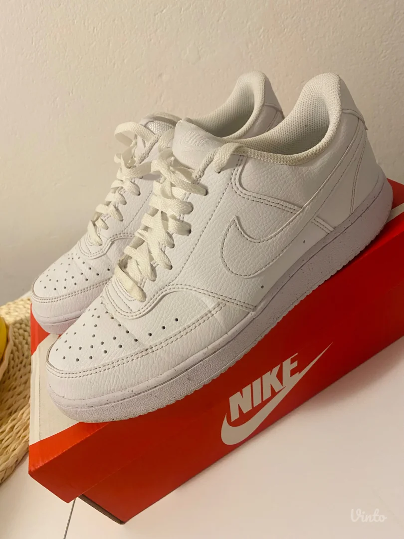 Muske Nike court vision patike