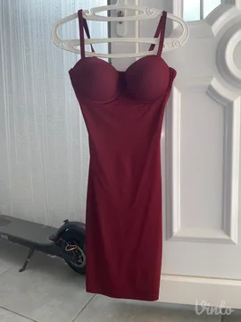 Neksi push up haljina