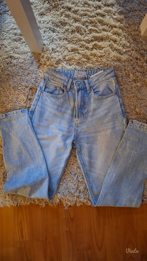 Bershka teksas pantalone