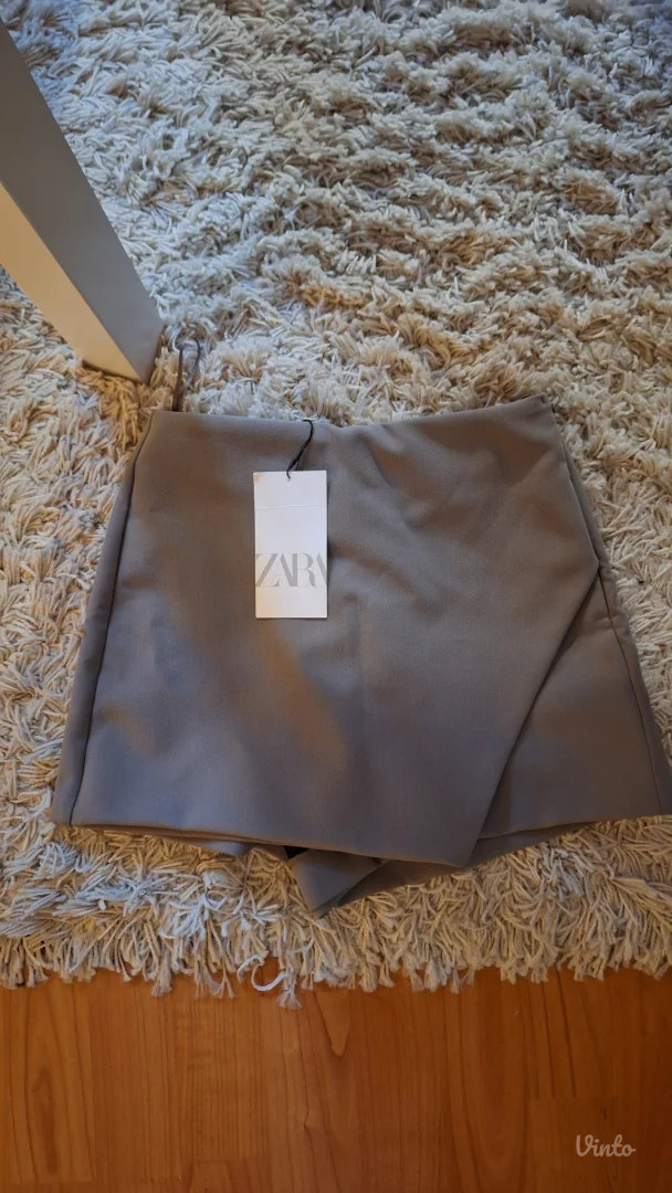 Zara skort