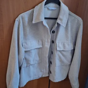 Stradivarius jaknica