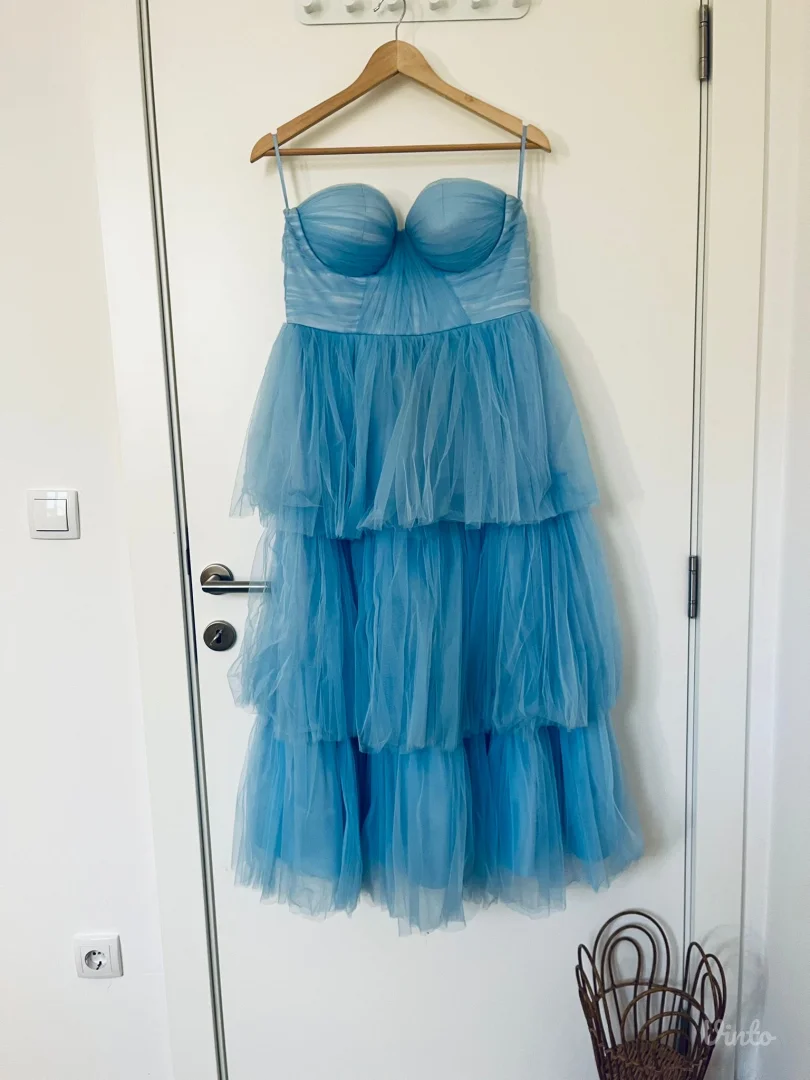 DiLine svečana haljina