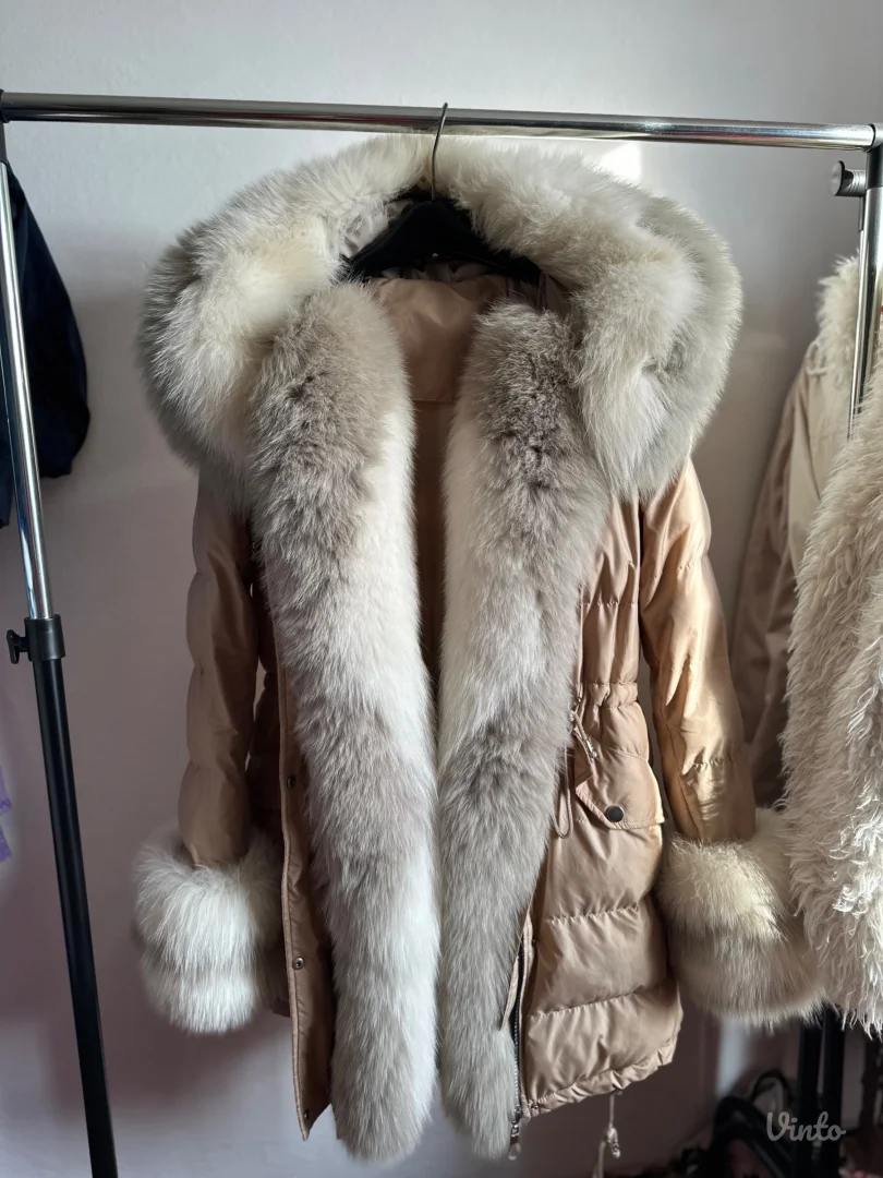 Jakna parka sa prirodnim krznom