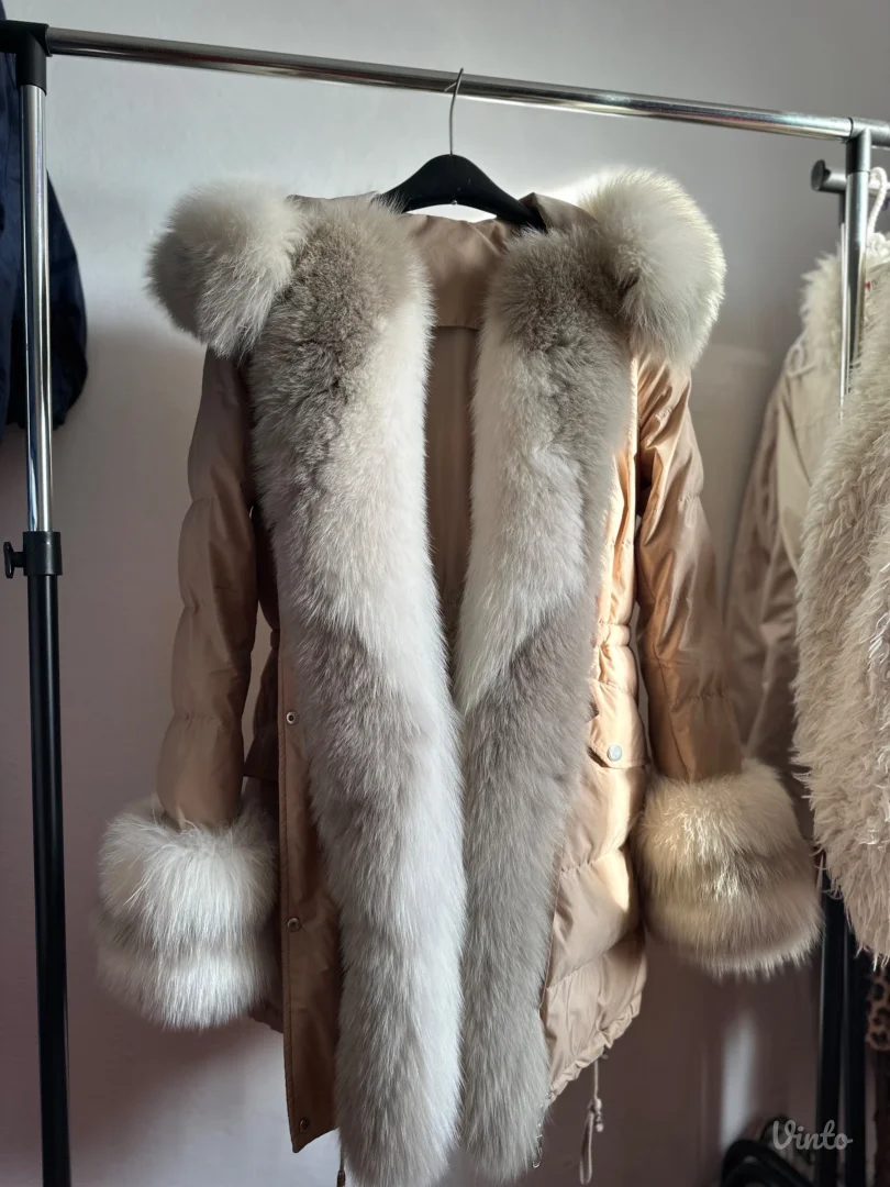 Jakna parka sa prirodnim krznom