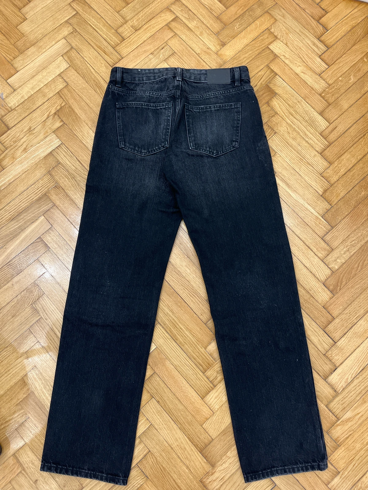 Pull&Bear- crne farmerke 38 velicina