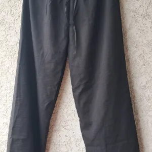široke pantalone