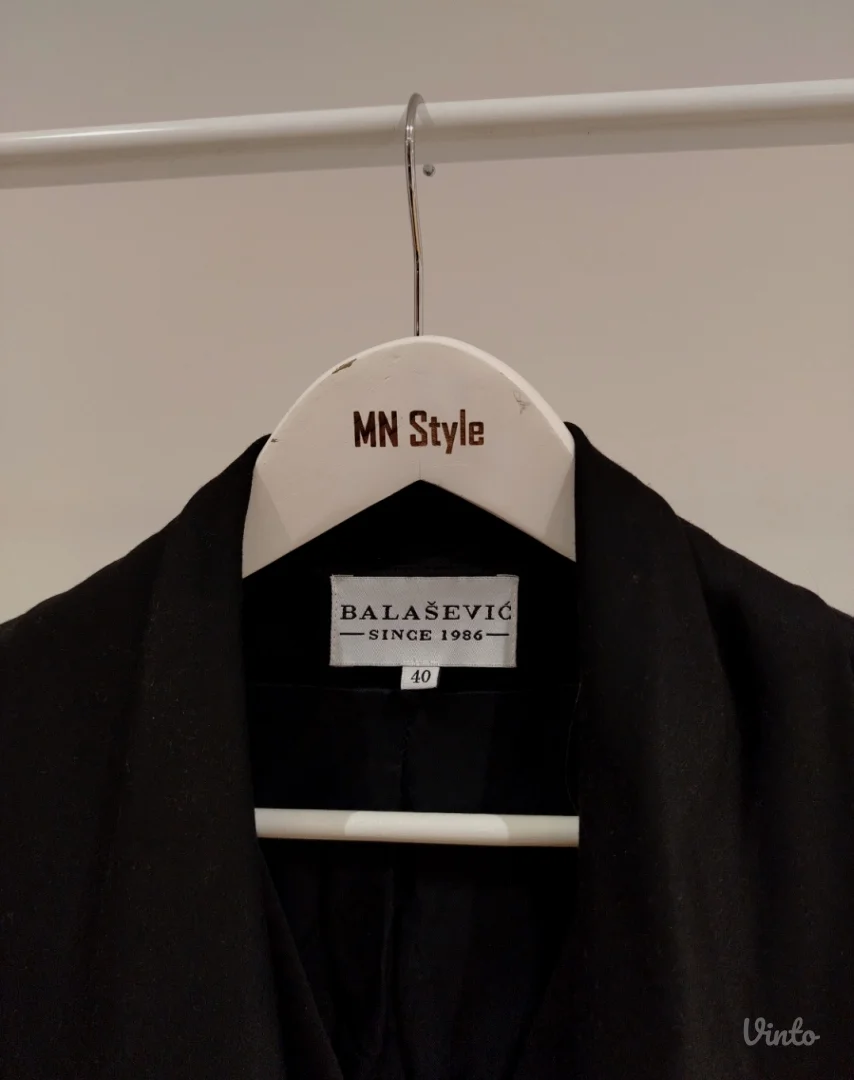 Crni sako Balašević NOVO