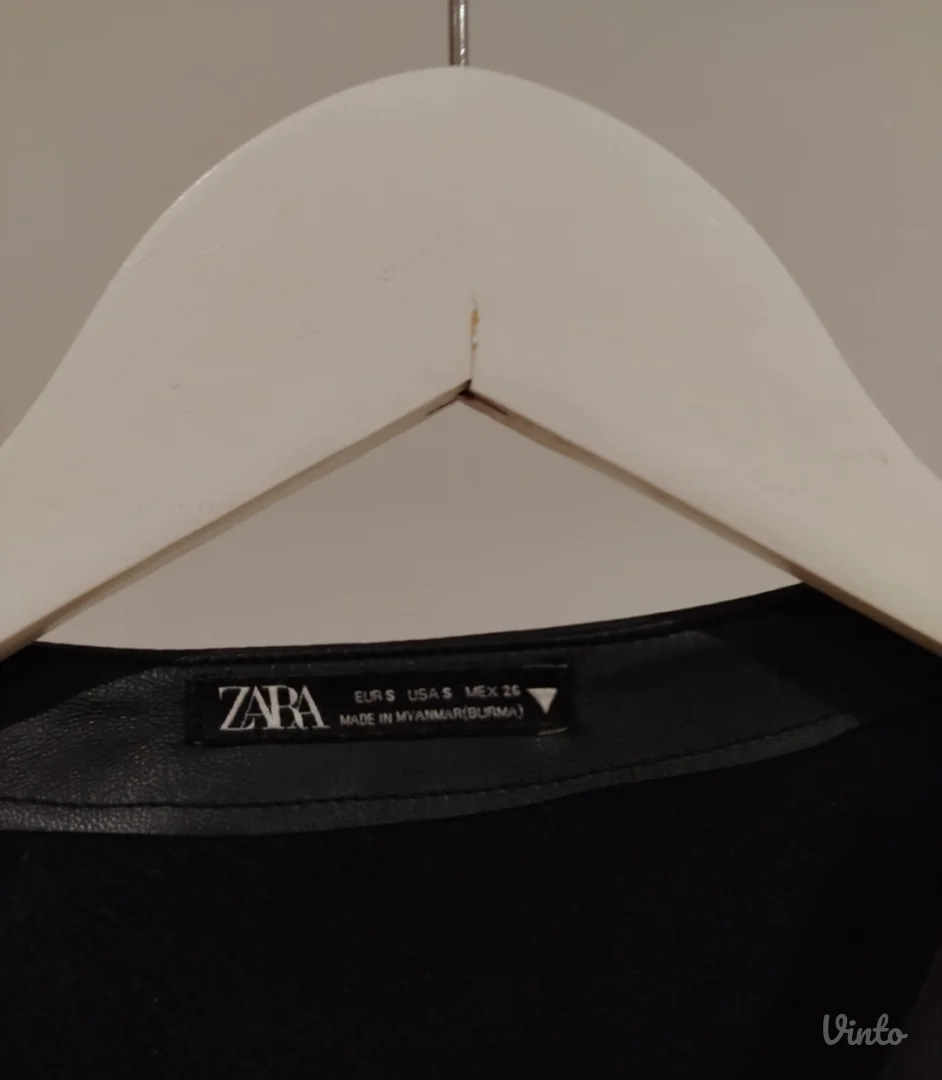 Zara crna kožna haljina