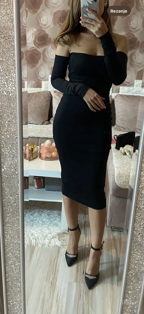 Crna haljina🖤