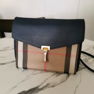 Burberry Macken original torba