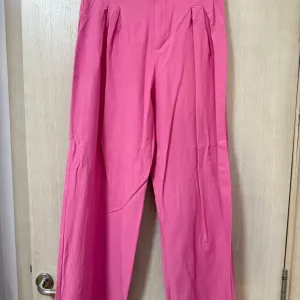 Zara pink pantalone M
