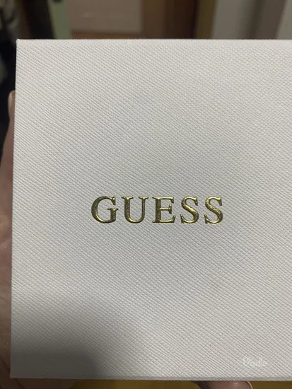 Guess ogrlica originalno pakovanje nova