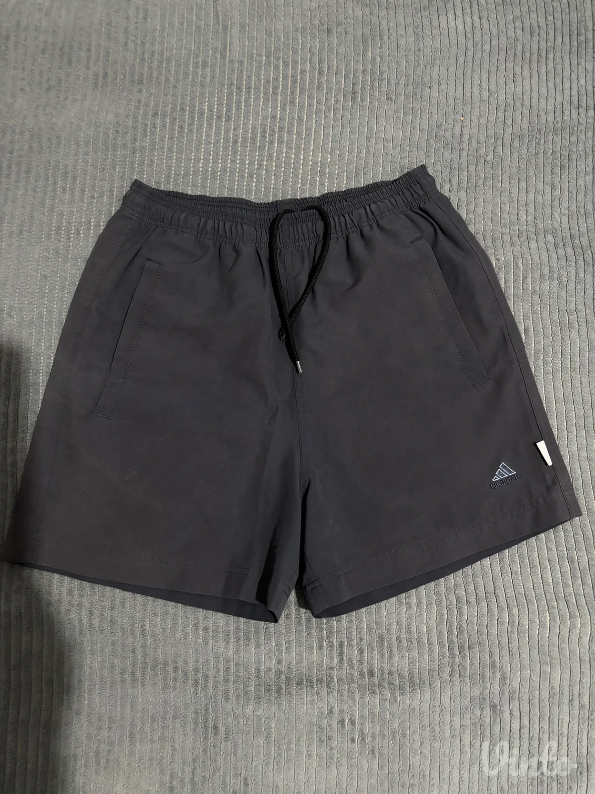 Adidas zenski sorts