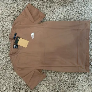 The North Face majica