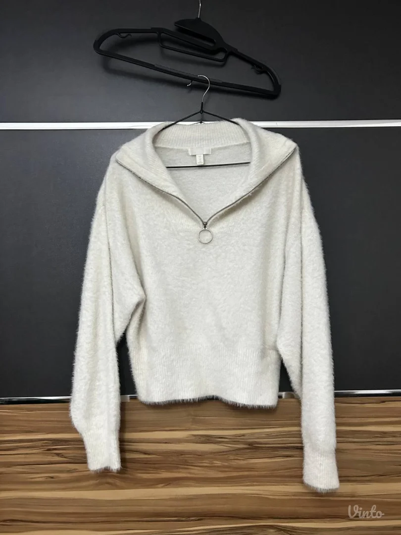 Mekani beli džemper H&M