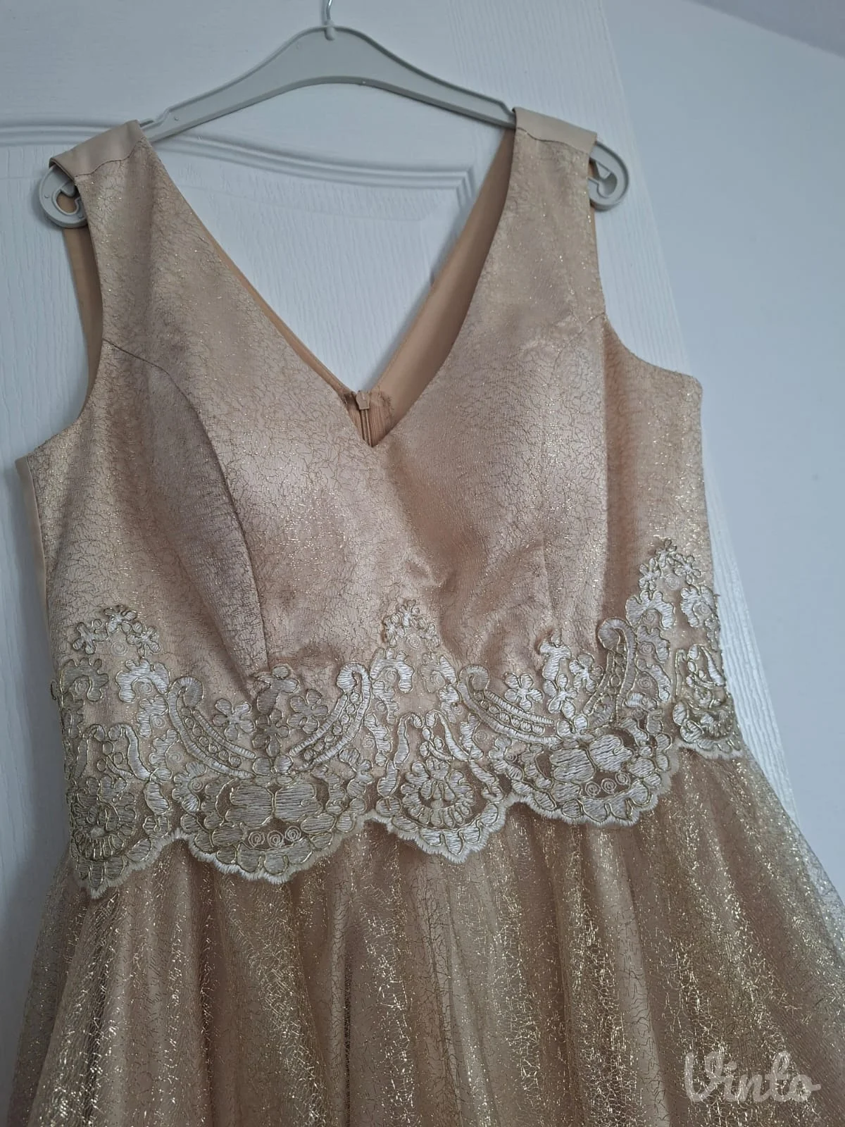 Elegantna haljina