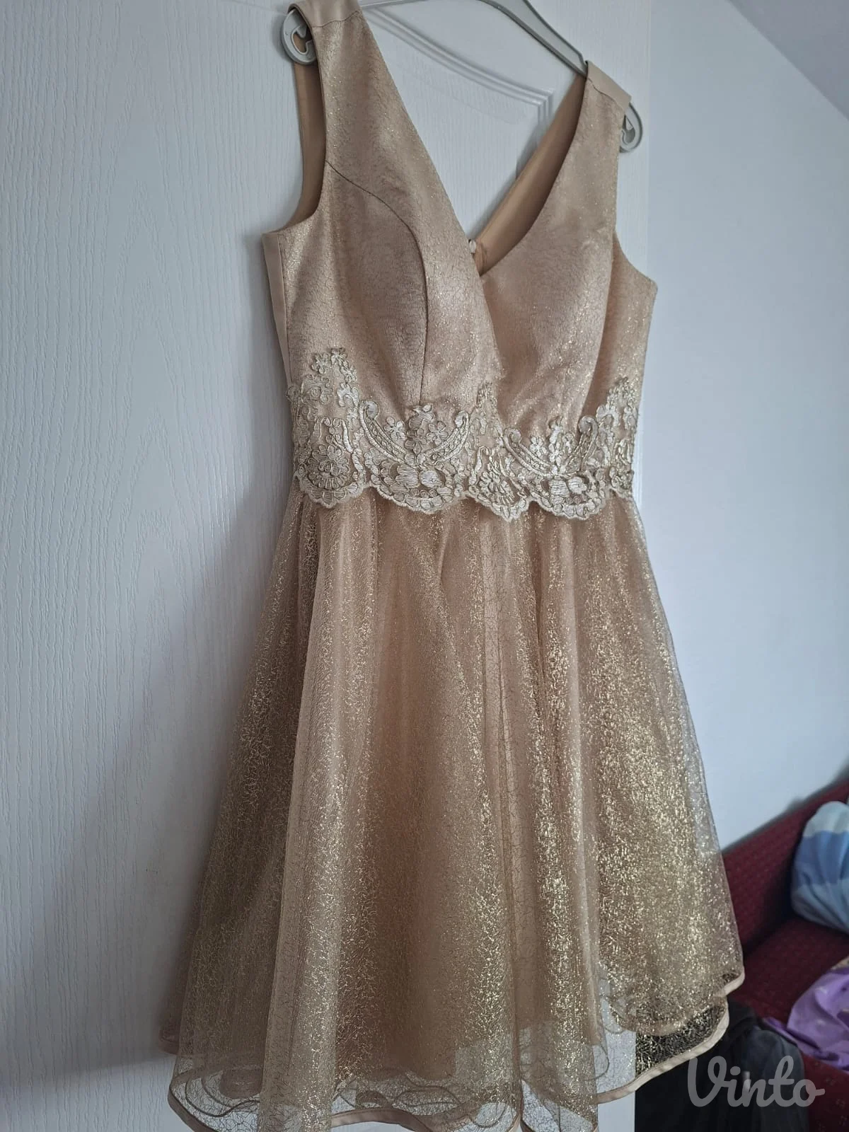 Elegantna haljina