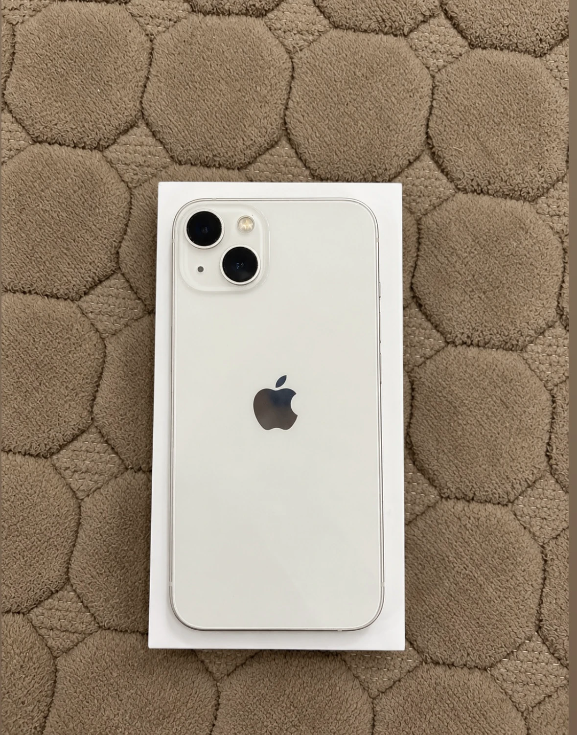 iPhone 13 128GB Starlight